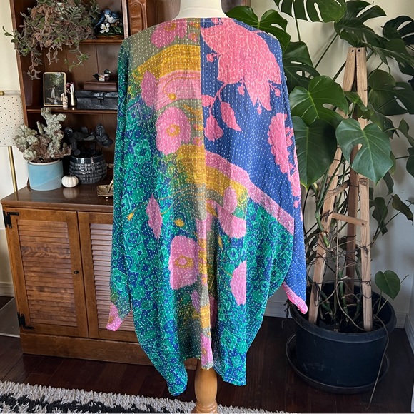 Kantha Bae Gaia Colorful Floral Kimono NWOT OS - Picture 2 of 16